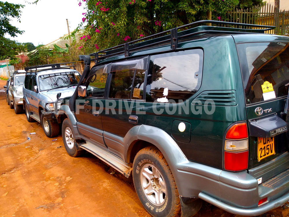 land-cruiser-vs-other-rental-vehicle-options